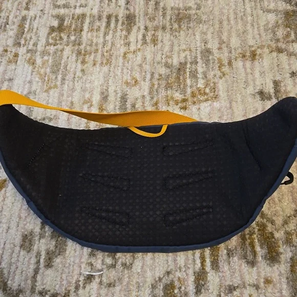 Osprey Blue and Mustard Belt Bag - Picture 5 of 6